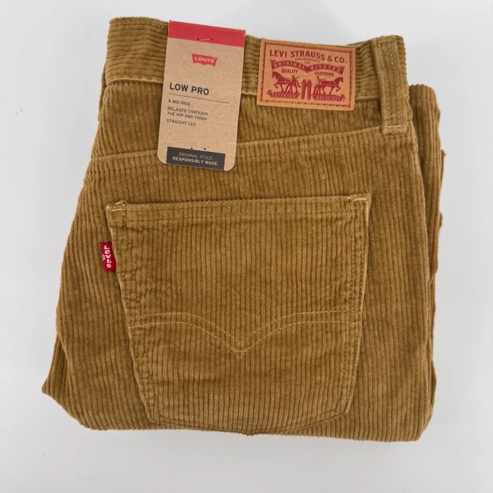 Levi's‎ Low Pro Pants Mens 31x30 Tan Corduroy Relaxed Straight Leg A0964-1842